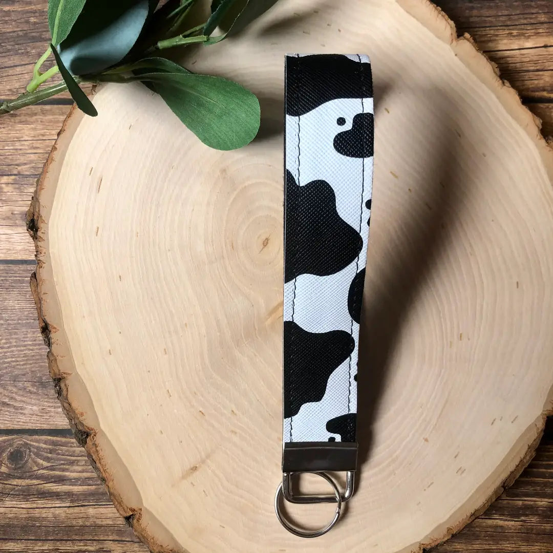 Cow Print Wristlet Keychain (Black)