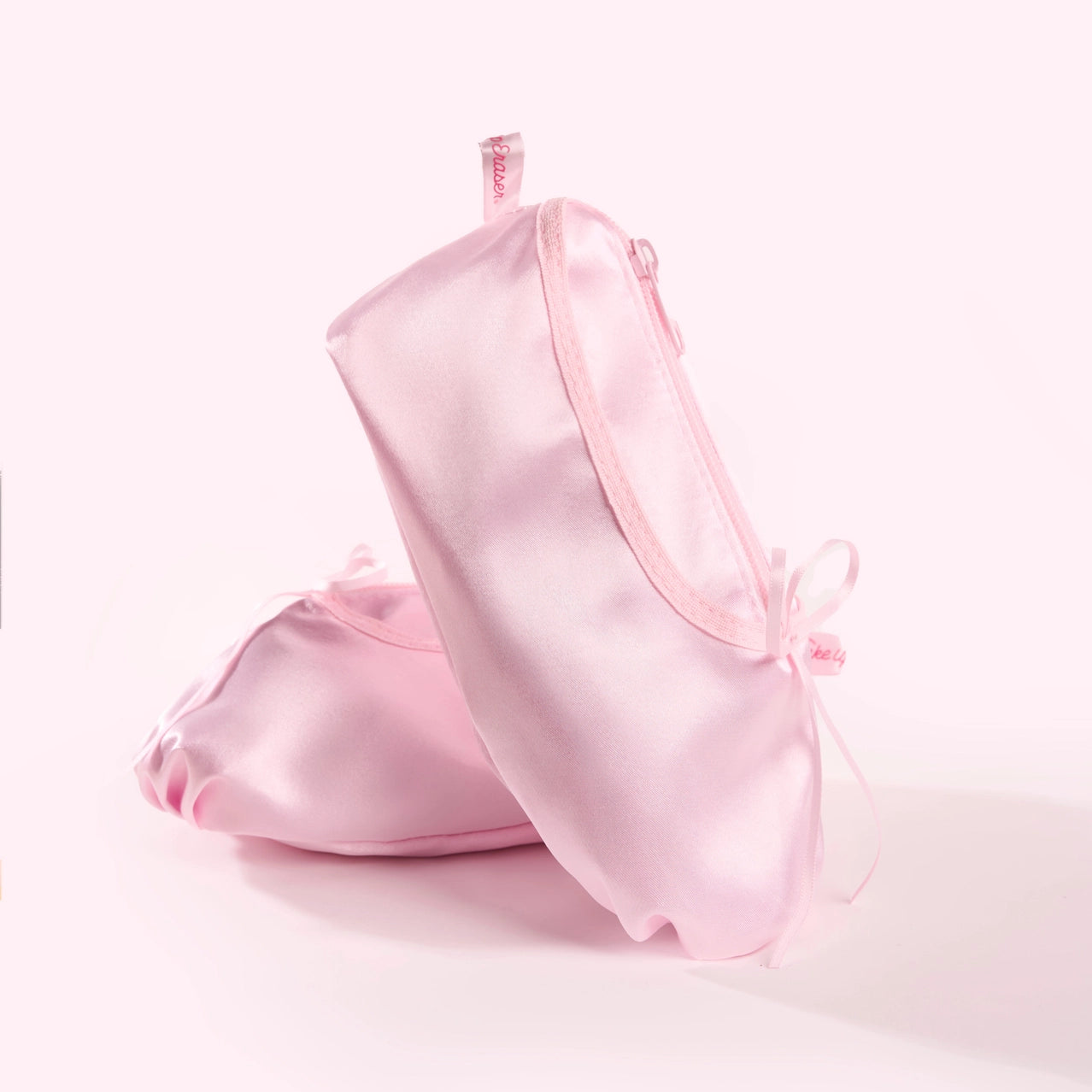 Ballet Core Makeup Eraser 7-Day Set | Bonus Pointe Shoe Case